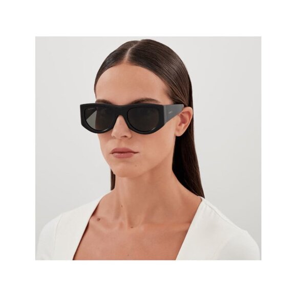 NEW GUCCI SUNGLASSES GUCCI GG1917S 010 SHINY SOLID PLUM/SOLID VIOLET EYEWEAR - Picture 3 of 4